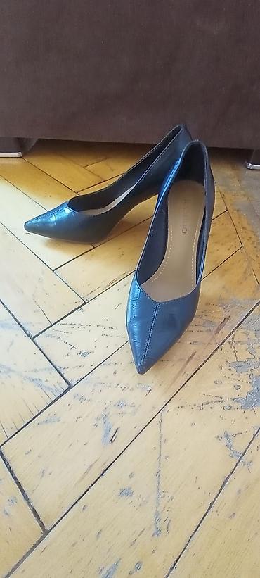 burnu bağlı sabolar: Qadın ayaqqabıları dəsti - Qara zolaqlı sandal: Açıq burunlu, dörd — 5