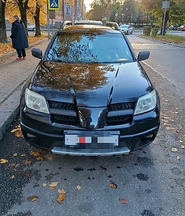 Mitsubishi Outlander: 2005 г., 2 л, Механика, Бензин, Кроссовер