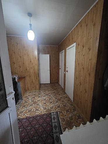 Продажа коттеджей и домов: Продаётся одноэтажный жилой дом с придомовым участком. Характеристики — 9