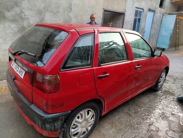 рынок авто бишкек: Seat Ibiza: 1993 г., 1.3 л, Механика, Бензин, Седан