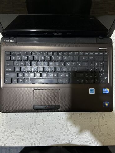 старый компьютер: Ноутбук, Asus, 4 ГБ ОЭТ, Intel Core i3