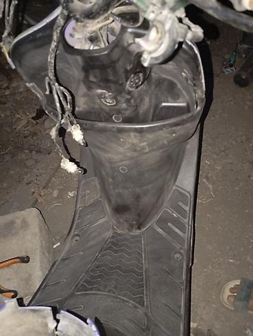 mazda demio 2004: Скутеретта Honda, 50 куб. см, Бензин, Б/у — 2