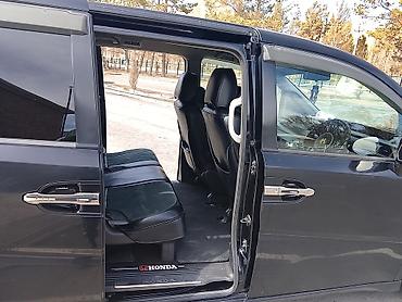 Honda: Honda Stepwgn: 2006 г., 0.2 л, Автомат, Бензин, Минивэн — 10