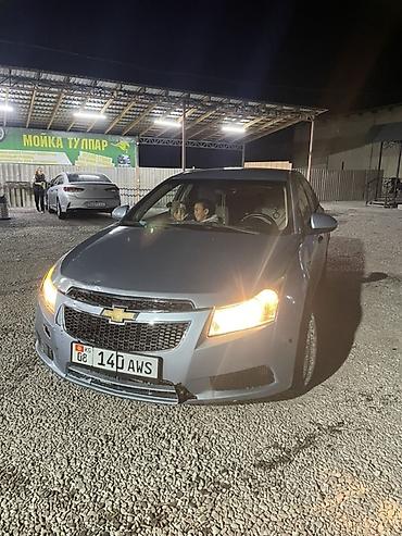 mazda mazda: Chevrolet Cruze: 2009 г., Бензин, Седан — 5