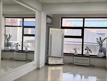 Аренда кабинетов в салонах красоты: Аренда кабинетов в салонах красоты, 30 м², Для бровиста, Для визажиста, Для лешмейкера — 7