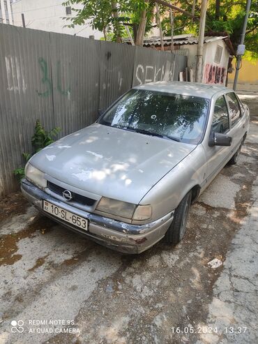 opel ucuz: Opel Vectra: 1.6 l | 1994 il | 700000 km Sedan