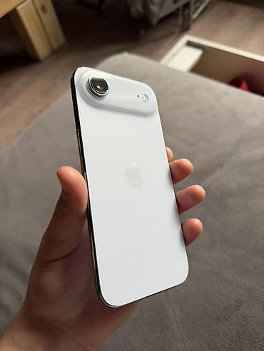 Уюлдук телефондор жана аксессуарлар: IPhone Air, Колдонулган, 256 ГБ, Көгүлтүр, 99 % — 4