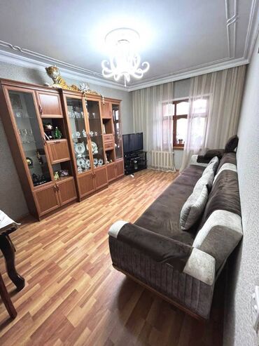 Köhnə tikili: Bakı, Yeni Günəşli Massiv D, 3 otaqlı, Köhnə tikili, m. Həzi Aslanov, 80 kv. m — 6