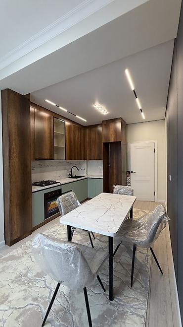 Продажа квартир: 2 комнаты, 77 м², Асанбай мкр Элитка, 10 этаж, Дизайнерский ремонт — 3