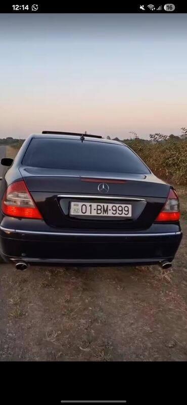 Mercedes-Benz: Mercedes-Benz E-Class: 2.2 л | 2002 г. Седан
