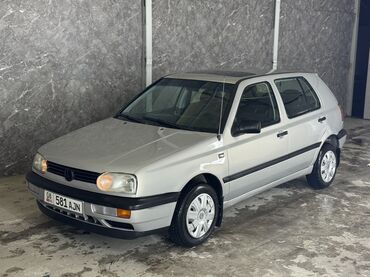 Volkswagen: Volkswagen Golf: 1993 г., 1.6 л, Механика, Бензин, Хэтчбэк — 3