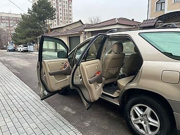 Lexus: Lexus RX: 2000 г., 3 л, Автомат, Газ, Кроссовер — 6