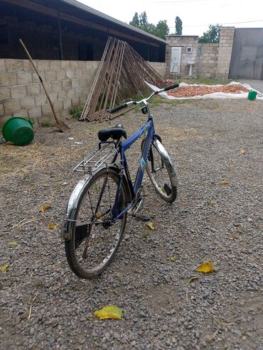 трехколесный велосипед для взрослых в баку: İşlənmiş Şəhər velosipedi Adidas, 26", sürətlərin sayı: 30, Ünvandan götürmə