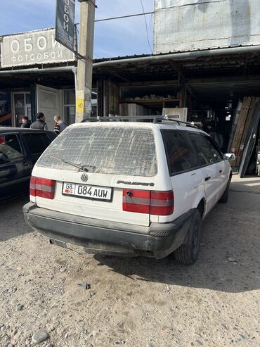 шины на gx: Volkswagen Passat: 1991 г., 2 л, Механика, Бензин, Универсал