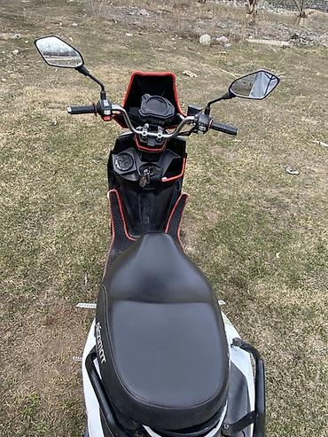 Скутеры: Тип скутера 150 куб. см, Бензин, Новый — 7