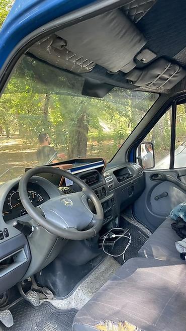автономка на спринтер: Mercedes-Benz Спринтер: 2002 г., 2.7 л, Механика, Дизель, Фургон — 5