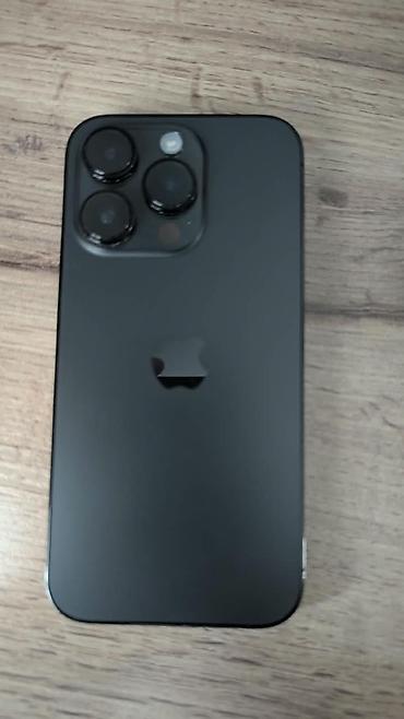 iphone cs: IPhone 14 Pro, Б/у, 256 ГБ, Черный, Зарядное устройство, Чехол, 80 % — 1