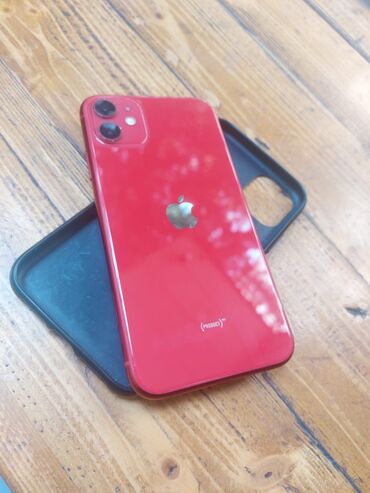 işlənmiş telefonlar iphone: IPhone 11, 64 GB, Qırmızı, Face ID