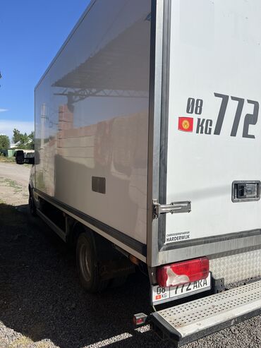 Легкий грузовой транспорт: Легкий грузовик, Б/у at lalafo.kg — 4 Легкий грузовой транспорт: Легкий грузовик, Б/у — 4