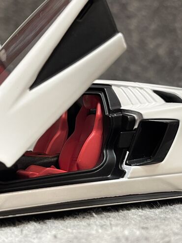 Avtomobil modelləri: Lamborghini, 2025 il, 1:24, Dəmir, Rayonlara çatdırılma, Ünvandan götürmə, Pulsuz çatdırılma — 18