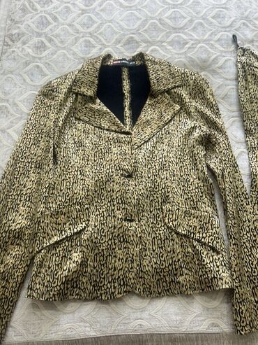 женские юбки с клиньями: Qadın kostyum dəsti – WAN HEE (EUR 38 / USA 28) - 2 parça: jaket +