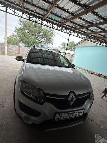 балено: Renault Sandero Stepway: 2017 г., 1.6 л, Автомат, Бензин, Хэтчбэк — 4