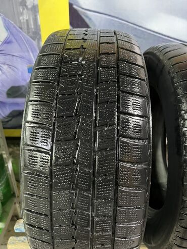 Шины: Шины 225 / 55 / R 17, Зима, Б/у, 1 шт, Легковые, Dunlop