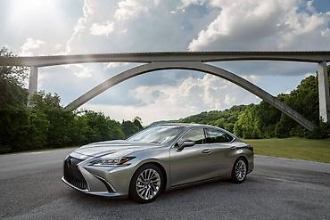 Lexus: Lexus ES: 2020 г., 2.5 л, Вариатор, Гибрид, Седан — 4