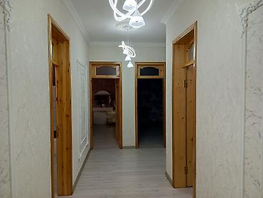 basavik satisi: Uşaqlı ailələr üçün ideal, zövqlə tərtib olunmuş mənzil interyeri — 5