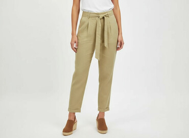 kapcie z kubusiem puchatkiem: PULL&BEAR, Women`s trousers, size S