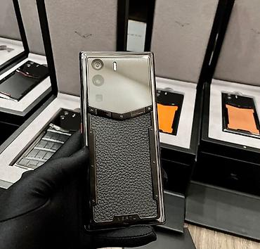telefon zengleri: Exclusive New Vertu Meta Android: 12 Ram: 12 GB Yaddas: 512 GB — 7