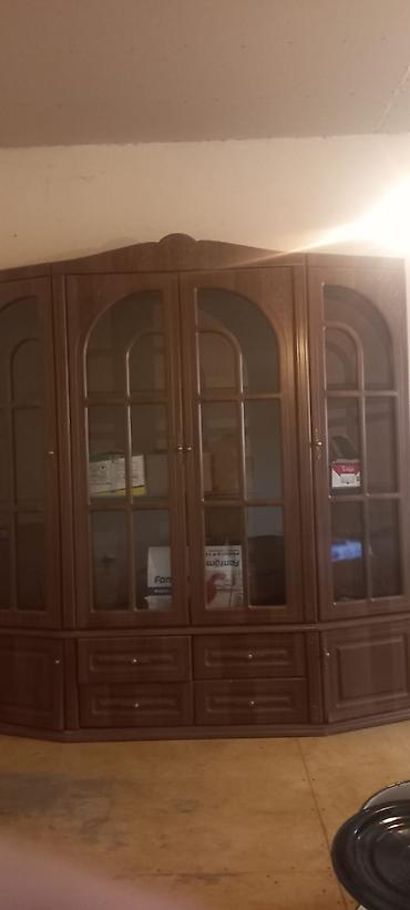 salon mallar: Klassik üslubda iri ölçülü vitrin-dolab - Material: ağac teksturalı — 2