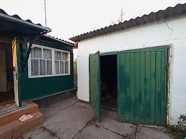 Продажа коттеджей и домов: Продам дом🏡 г. Каинды ул. Ленина 15 участок более "11 сот" 4 ком и — 17
