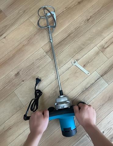 Курулуш аралаштыргычтар: Электрический строительный миксер Makita UT1200 - Модель: UT1200 — 1