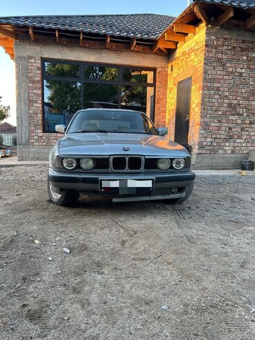 BMW: BMW 5 series: 1991 г., 2.5 л, Механика, Бензин, Седан