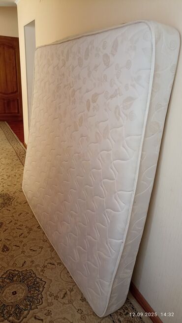 матрас на двуспальную кровать: Спальный матрас, Б/у, Двухстворчатая, Кыргызстан, Пружинный, Lina (Лина), Матрасы средней жесткости, Бесплатная доставка