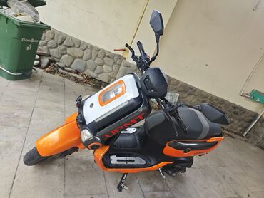 Mopedlər,skuterlər: UPMT X-MAX skuter – parlaq narıncı-qara dizayn, şəhər üçün çevik və — 3