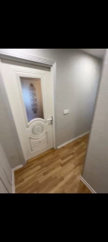 Uzunmüddətli kirayə mənzillər: Qara Qarayev metrosu yaxınlığında 5 mərtəbəli binanın 2 ci -da lalafo.az — 10 Uzunmüddətli kirayə mənzillər: Qara Qarayev metrosu yaxınlığında 5 mərtəbəli binanın 2 ci — 10