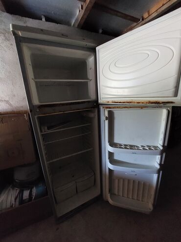 Mətbəx üçün digər texnika: İşlənmiş 2 qapılı Electrolux Soyuducu Satılır, rəng - Boz, Dolab içi