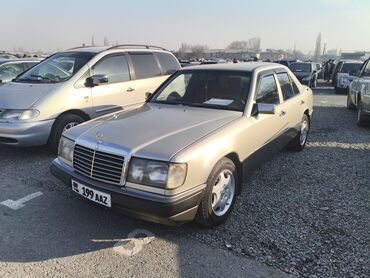 Mercedes-Benz: Mercedes-Benz W124: 1990 г., 2.3 л, Механика, Бензин, Седан — 5