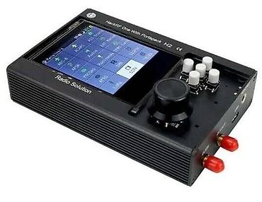 HackRF One PortaPack H2 İnkişaf Kartı PortaPack H2, HackRF One-u tam