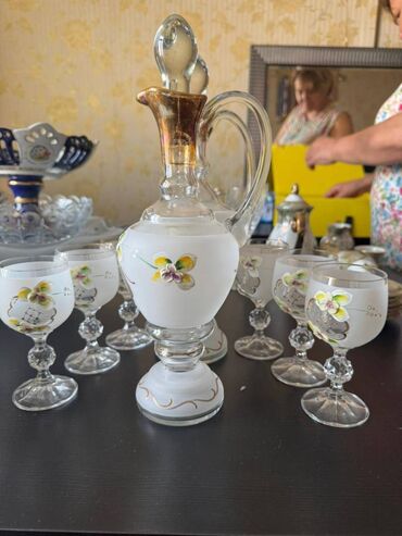 Divanlar: Di̇van-kravat — 6