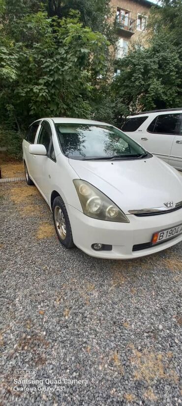 срочно срочно продам машину: Toyota : 2004 г., 0.8 л, Автоматтык, Бензин, Вэн/Минивэн