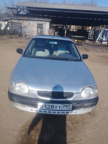 Toyota: Toyota Corolla: 1998 г., 1.4 л, Механика, Бензин, Хэтчбэк