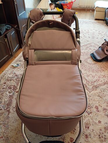 Modullu arabalar: Transformer araba, Adamex, İşlənmiş, Yaş: 30 ay, Ünvandan götürmə -da lalafo.az — 4 Modullu arabalar: Transformer araba, Adamex, İşlənmiş, Yaş: 30 ay, Ünvandan götürmə — 4