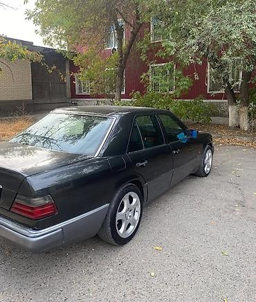 w210 e320: Mercedes-Benz W124: 1993 г., 2.2 л, Механика, Бензин, Седан — 3