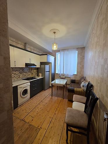 kiralık ev bakü: Masazır qəsəbəsi Yeni Bakı yaşayış kompleksində 400 AZN-ə (komendant — 10