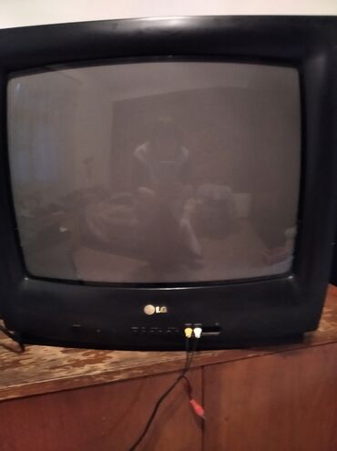 телевизор lg старый: Продаю телевизоры б/у FUNAI 36 см,LG 51 см, Панасоник 63см