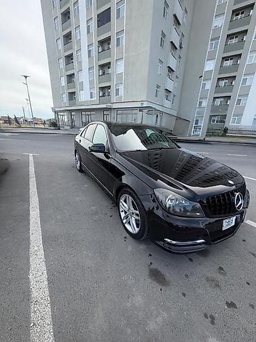suse balon: Mercedes-Benz C250 sedan - Korpus: Qara rəng, 4 qapı, sedan gövdə - — 2
