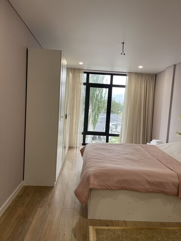 сосновая роща иссык куль: Квартира, ЦО Chaika Resort, Сары-Ой, Детская площадка, Парковка, стоянка, Охраняемая территория